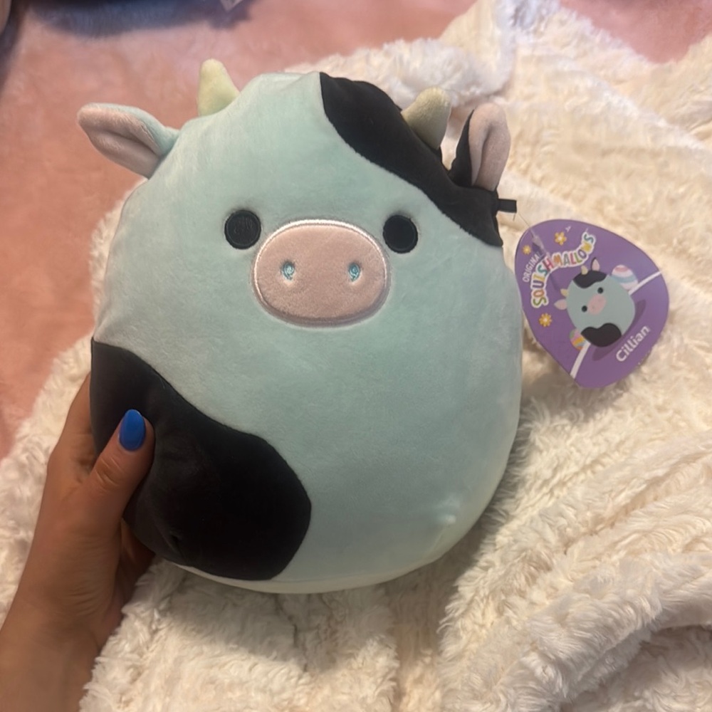 Mint Green Cow Squishmallow (Cillian)